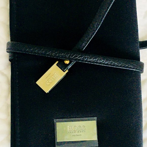 NEW! Luxe Hugo Boss Make-Up Large Organizer Travel Brush Tools Cosmetics Holder - Picture 1 of 7